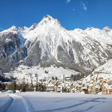 With Parking In * Val Cenis